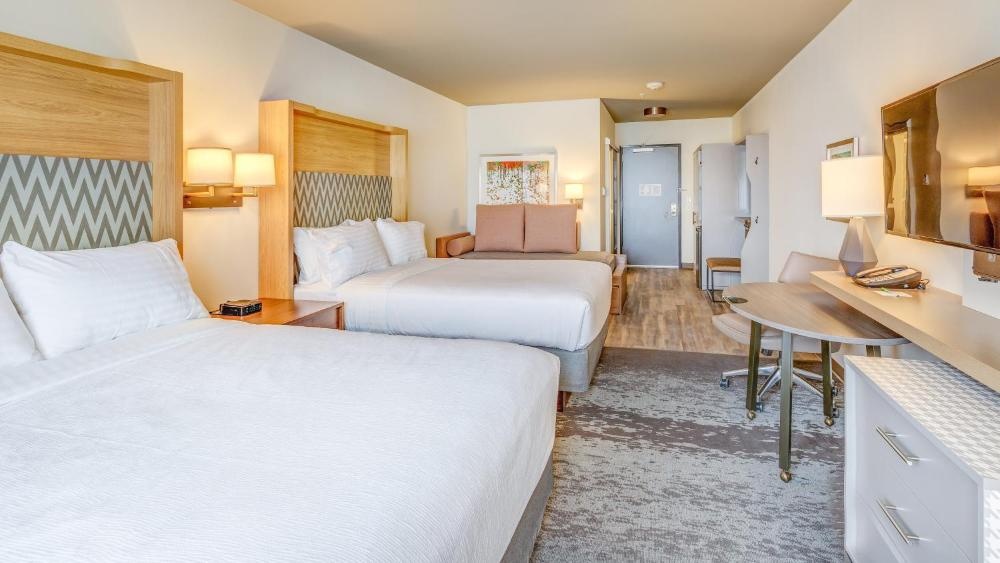Holiday Inn & Suites Bellingham by IHG Image 42