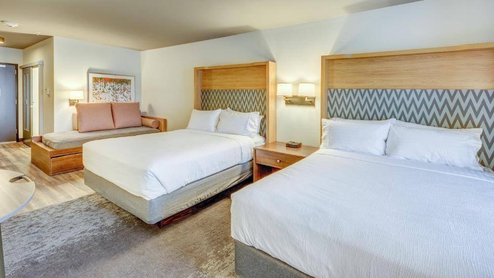 Holiday Inn & Suites Bellingham by IHG Image 46