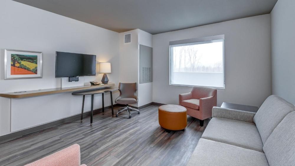 Holiday Inn & Suites Bellingham by IHG Image 54