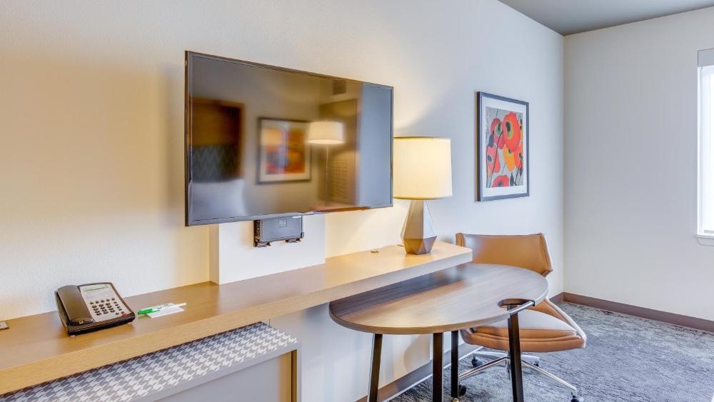 Holiday Inn & Suites Bellingham by IHG Image 58
